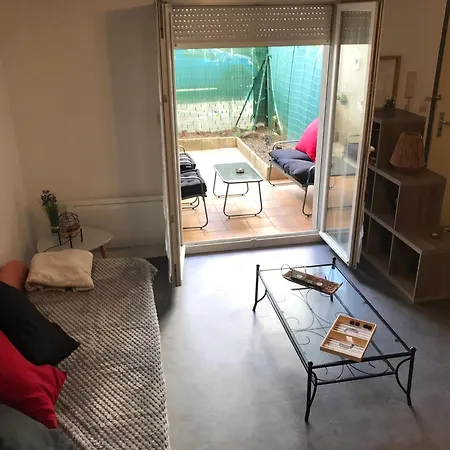 アパート Coeur De モン・ド・マルサン